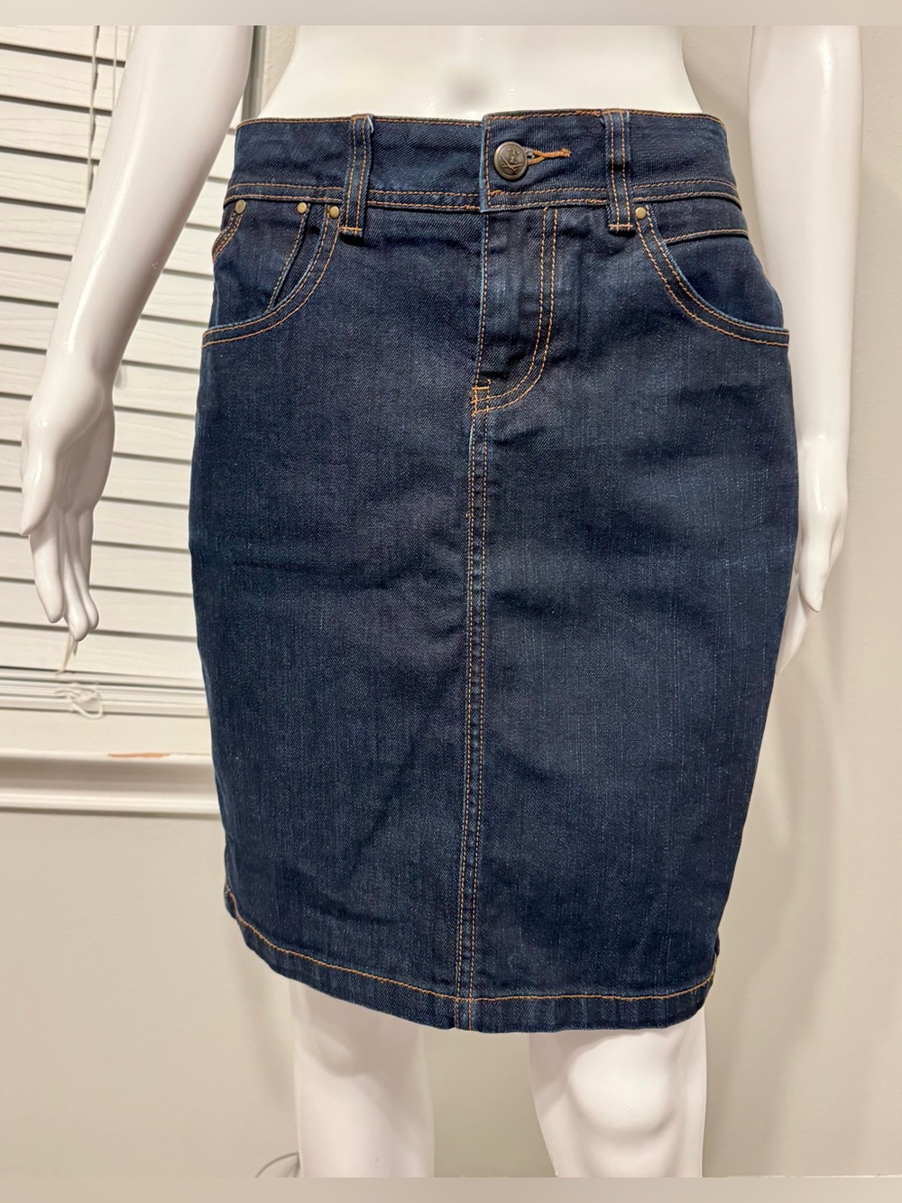 Orsay Jeans Women's Denim Skirt — Size EU 36 (US 4). Dark denim wash.